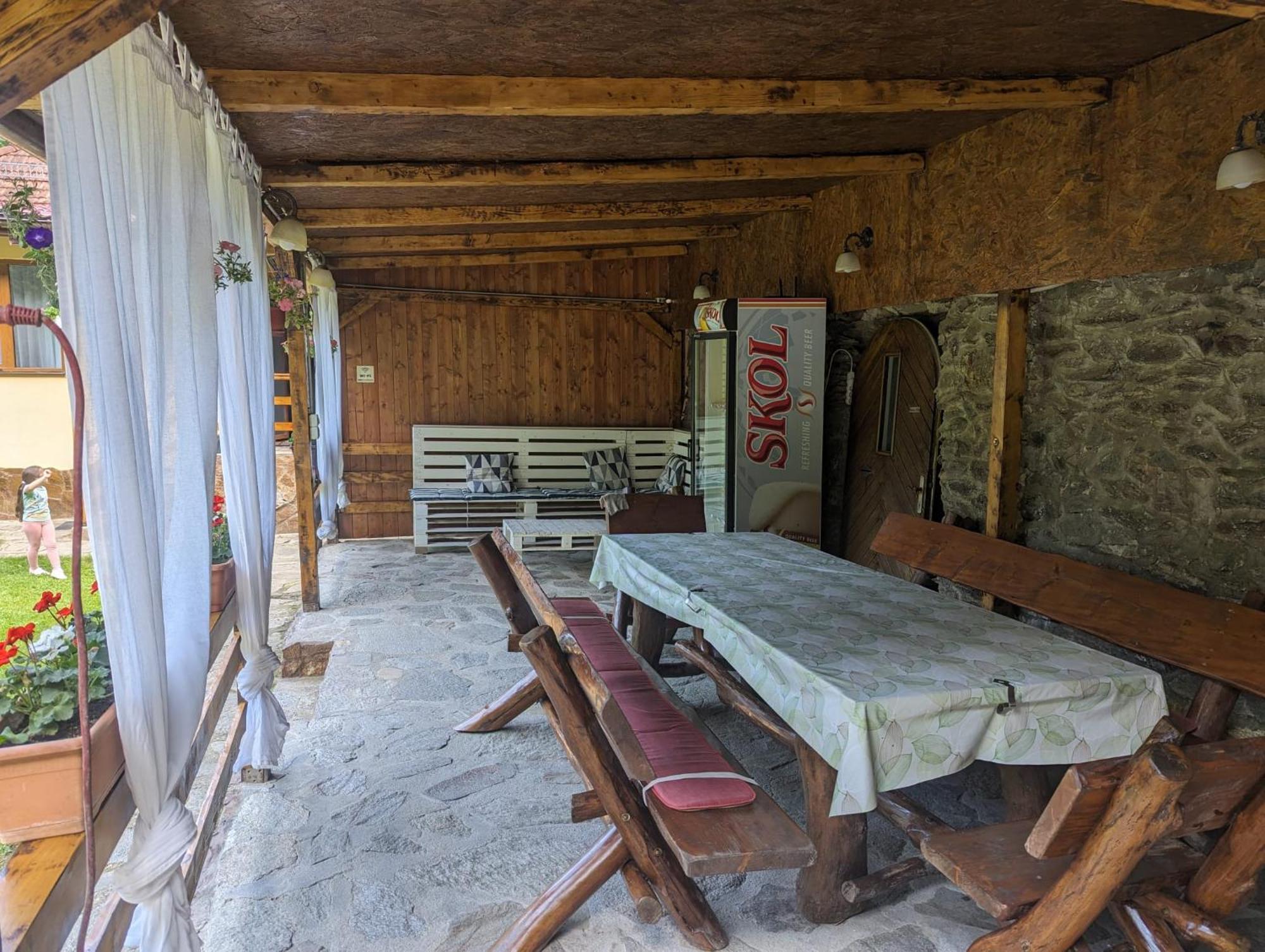 Villa Casa Alex à Văliug Extérieur photo